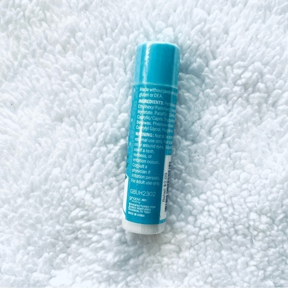 SET of 4 ULTA BEAUTY DISCONTINUED PRODUCTS: Lotions, Lip Balm, & Loofah - Picture 9 of 11